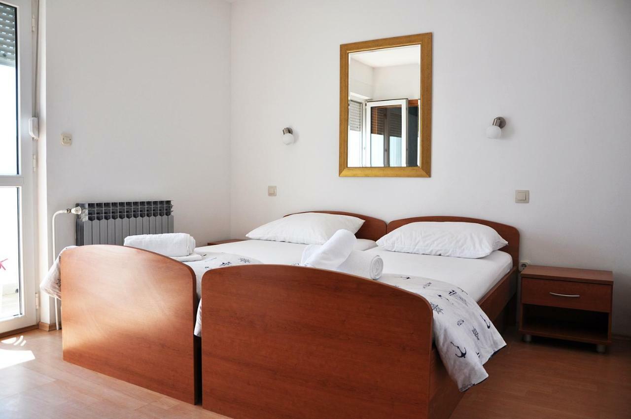 Sunrise Studio Apartments 3 Локва Рогозница Екстериор снимка